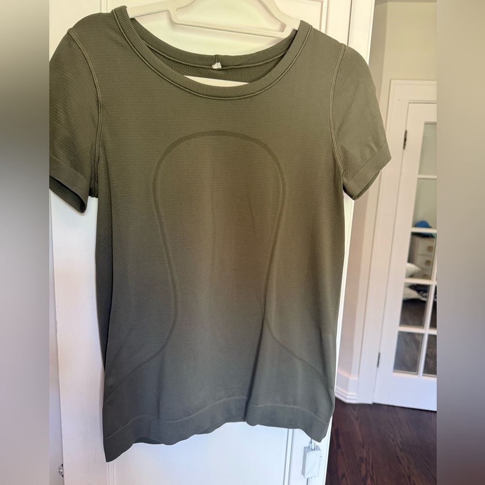 Lululemon Athletica Green Polo Short Sleeve Fitted Tee